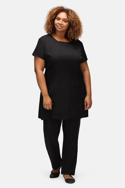 La Beeby Eliza tunic 100% polyester soft twill fitted longer length with faux crystal detail side vents and back zip